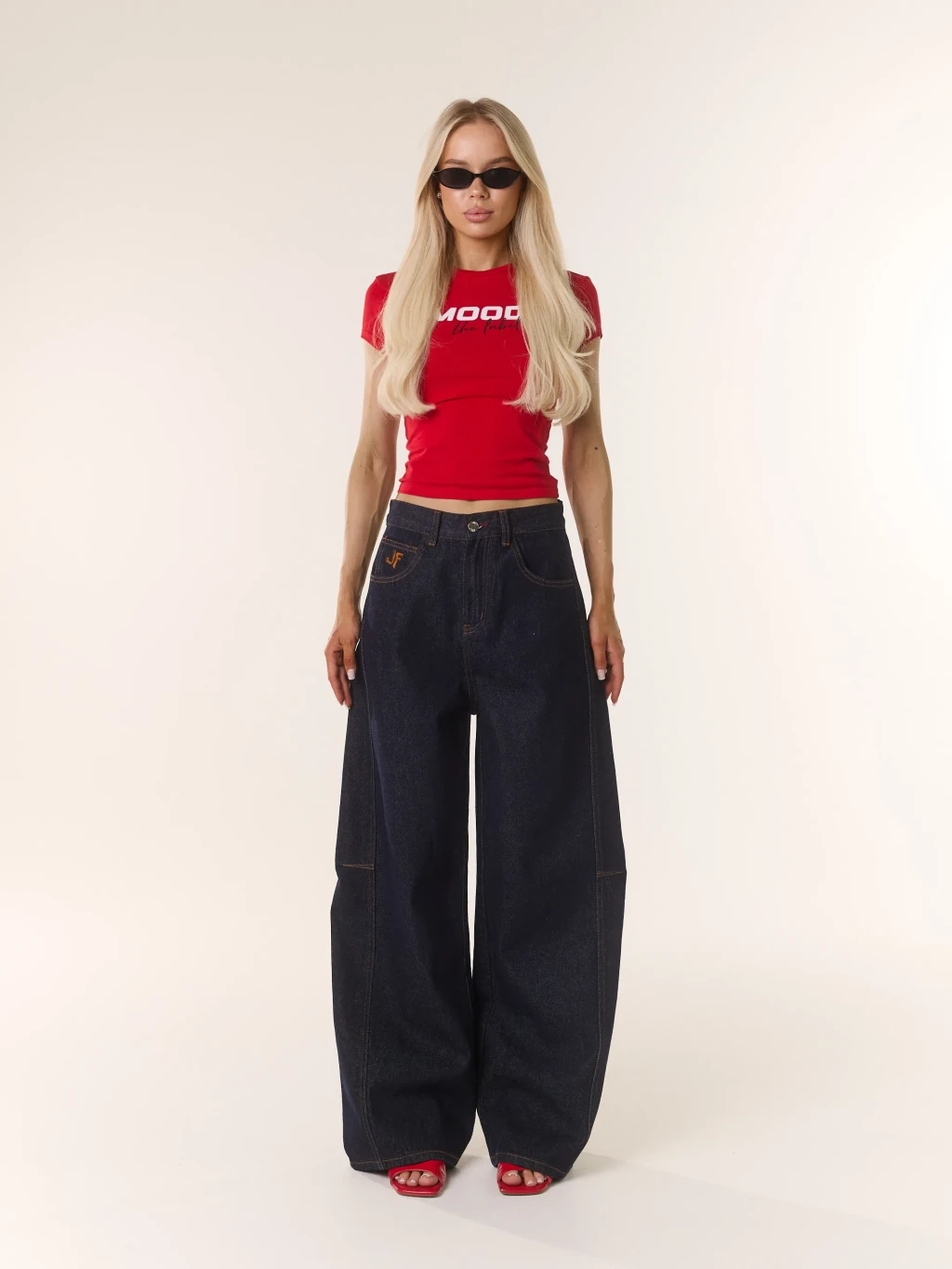 Джинсы Barrel Fit